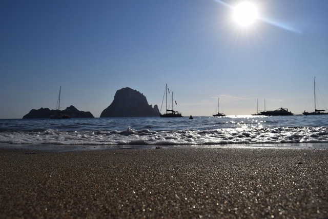 alquilar catamaran en ibiza